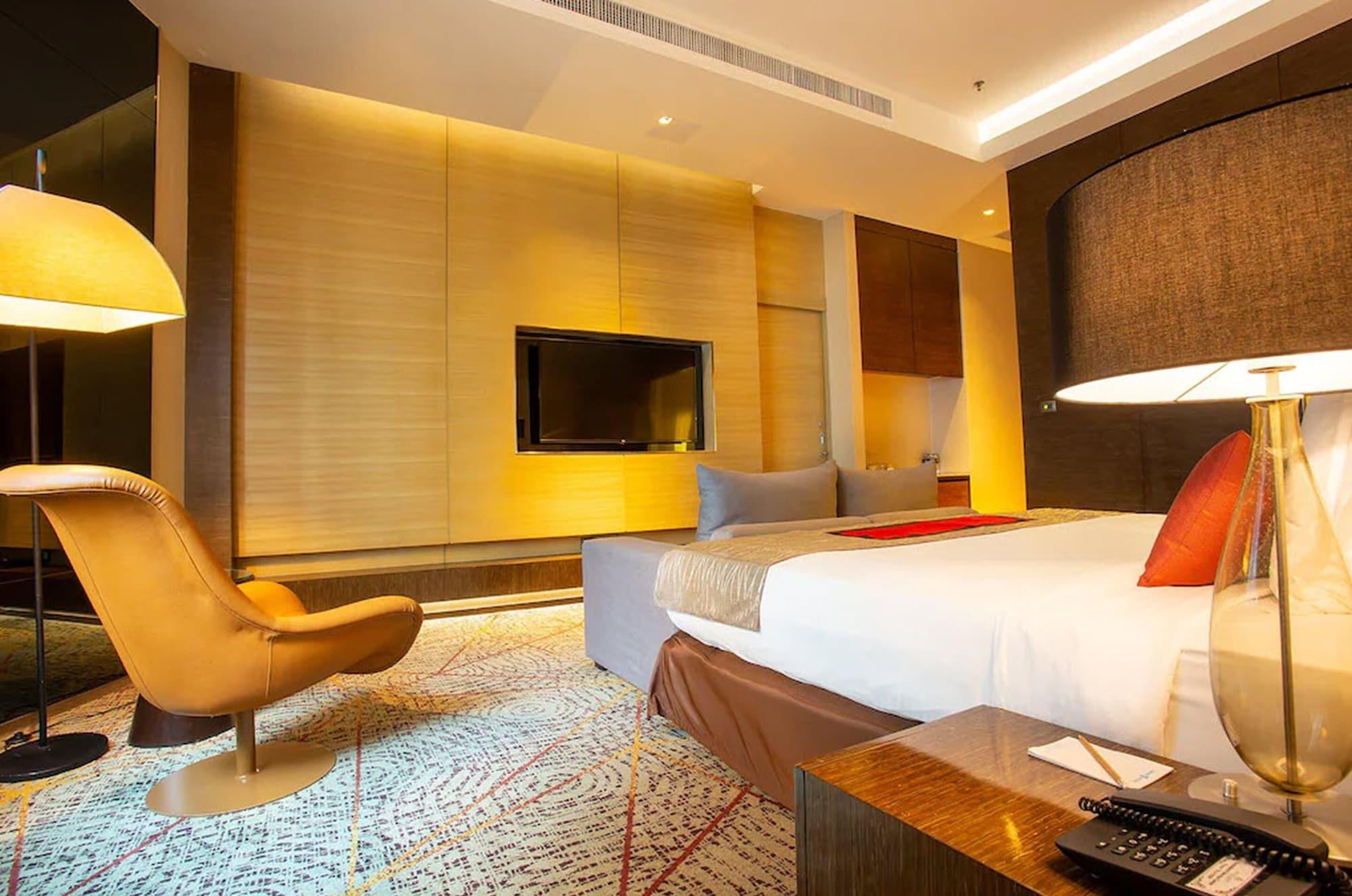 Graceland Bangkok By Grace Hotel - Sha Extra Plus Eksteriør bilde