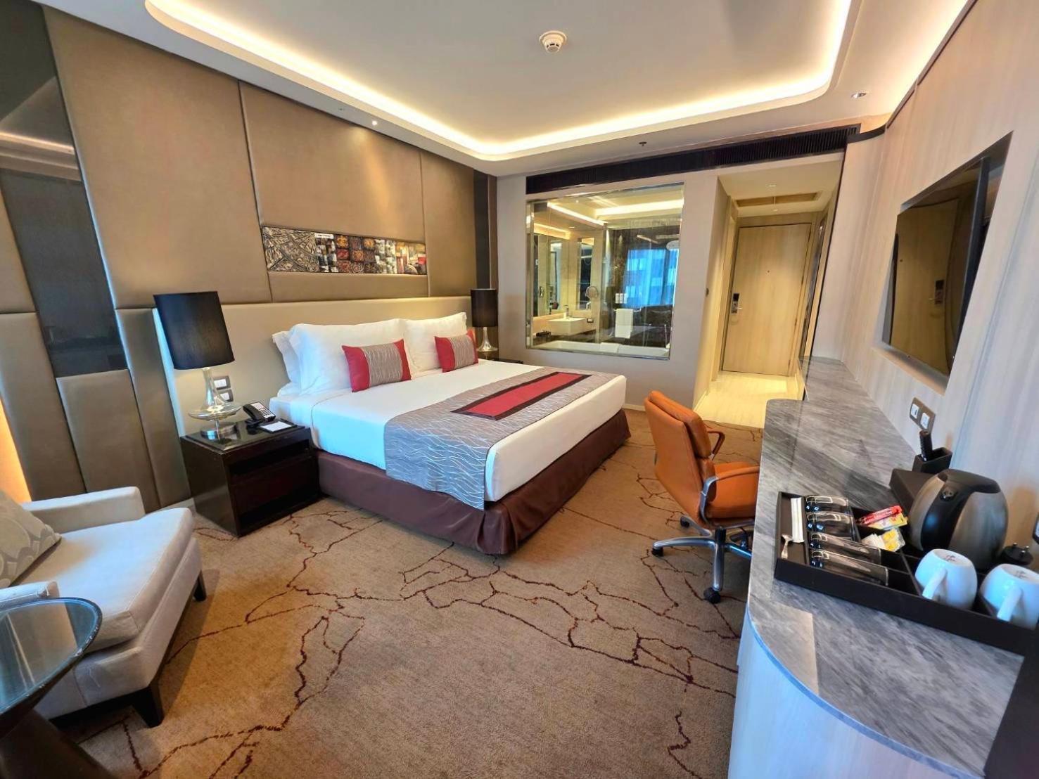 Graceland Bangkok By Grace Hotel - Sha Extra Plus Eksteriør bilde